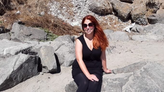 Alejandra Maass: «Al emprender, el principio fundamental es la oferta de bienestar común»