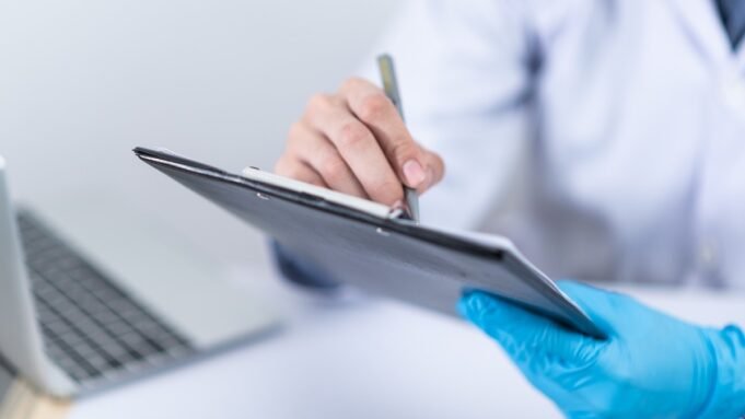 Hepatitis: El Covid-19 afectó las metas de la OMS para enfrentarla