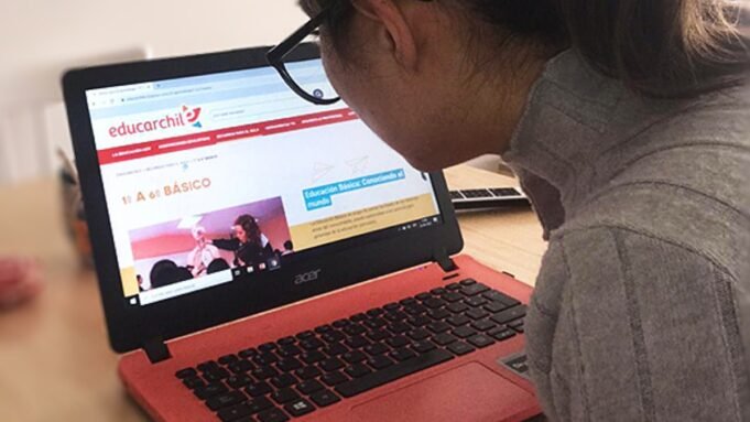 EducarChile: cursos gratuitos de educación socioemocional y TIC en el aula