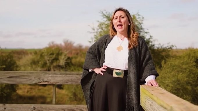 Escuelas rurales: María Hernández Pessi recrea la tradición desde el aula