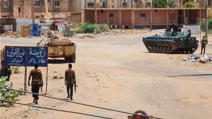 Cerca de un millón de desplazado por crisis política en Sudán