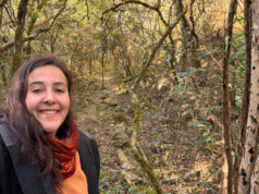 Analía Flores, docente: El desafío de transformar la educación ambiental Analía Flores, educadora y creadora del proyecto Plumula Educación y Naturaleza
