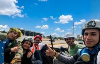 Testimonios en la zona cero tras el terremoto en Venezuela: “Ayudar es la única opción”